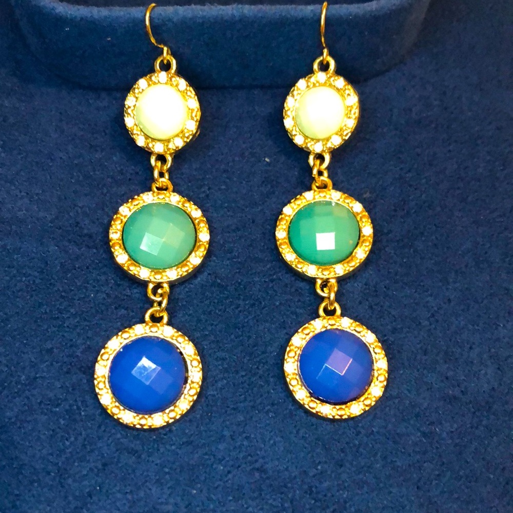 Dangling earrings💎 - Picture 2 of 3